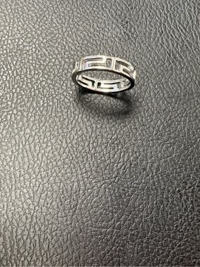 Silver Tone Greek Key Band Ring – Size 7 / 17mm – NWOT ✨